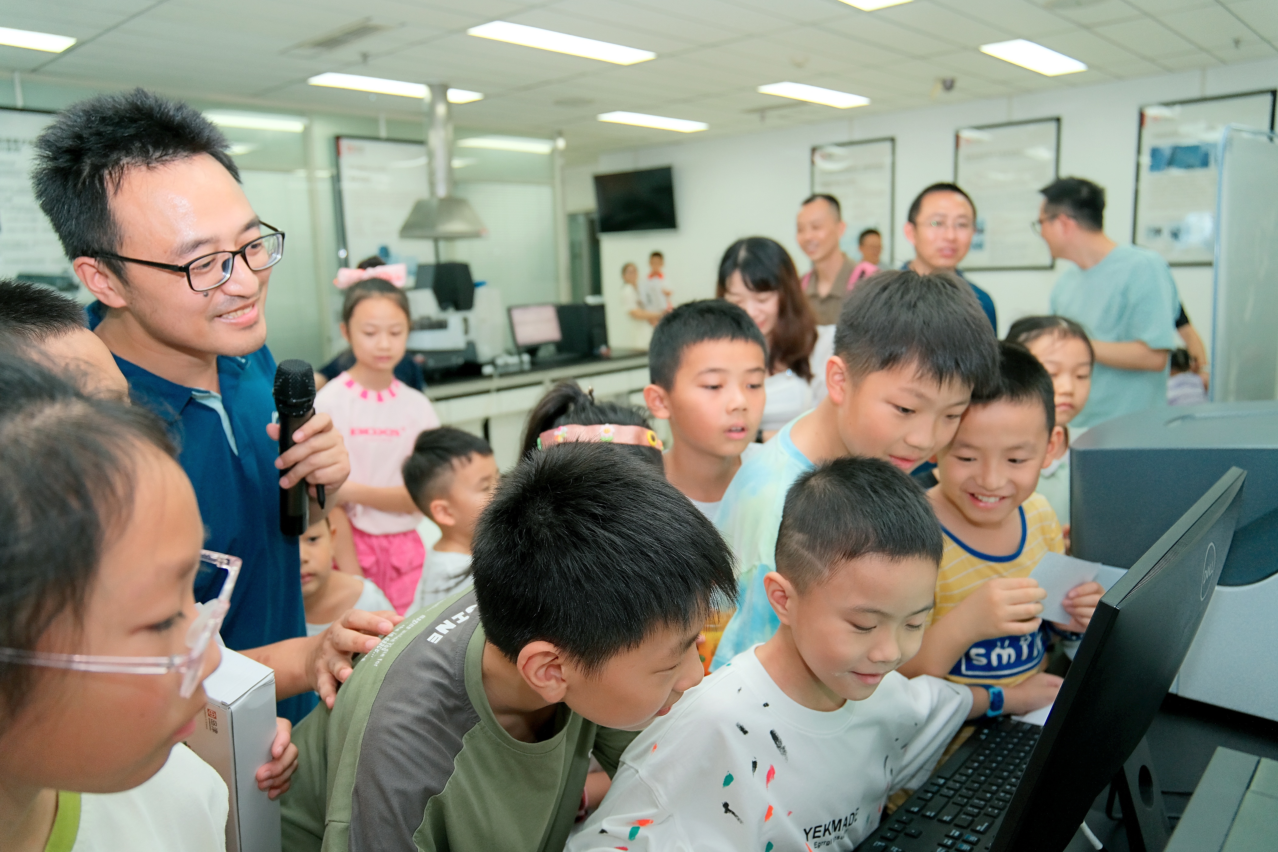 乐鱼在线官网平台·(中国)官方网站家庭开放日